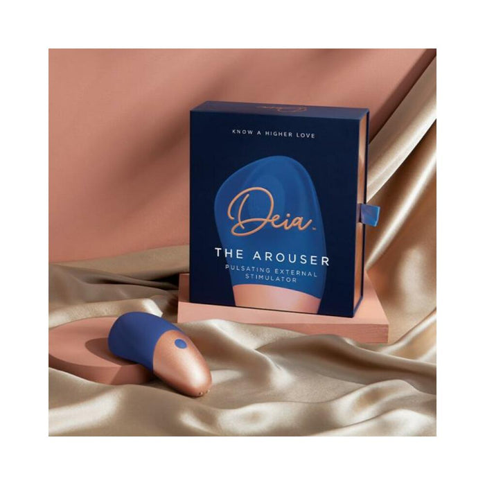 Deia The Arouser Pulsating External Stimulator Silicone Blue | SexToy.com